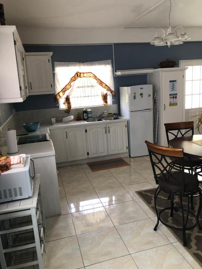 Aupicblue Apartment Vieux Fort Bagian luar foto
